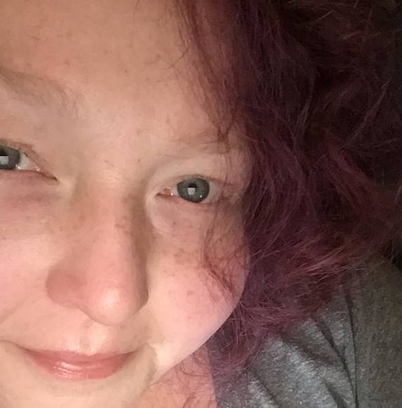 Meet your Posher, Heather - Picture 2 of 2